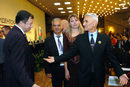 В нощта на президентските избори през 2006 г. поздравява ген. Любен Петров.