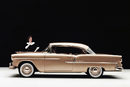 По повод 100-годишния юбилей на американската марка "Шевролет", настоящият вицепрезидент на "Дженерал моторс", отговорен за глобалния дизайн Ед Уелбърн, направи своя класация на  десетте автомобила, които според него притежават най-забележителния и емблематичен дизайн в историята на марката. На снимката "Шевролет Бел Еър" купе от 1955 година. Още за модела на снимка 7