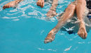Иначе в синхронното плуване има четири категории - деца, девойки-младши, девойки-старши и жени (над 18 години).