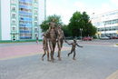 Паметникът на семейството.
През втората половина на 20 в. в града е издигнат и паметник на Христо Ботев.