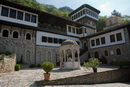 Намира се на около 70 км. от Охрид близо до град Дебър, който е известен с изкусните си майстори дърворезбари.