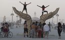 Организаторите описват Burning Man не толкова като фестивал, колкото като временен град насред пустинята.