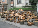 Почти няма къща в Тетевен без необходимия запас от дърва за огрев