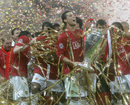 Кристиано Роналдо сбъдва мечтата си да вдигне първия си трофей в Шампионската лига.