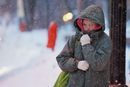 Затварянето на транспортната система на Бостън, както и на училищата, дойде, след като властите обявиха, че през този сезон са паднали 73.9 инча (1.9 м) сняг.