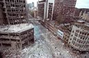 Така изглежда част от Лондонското сити на 24 април 1993 г., след като два взрива разрушиха редица сгради в района при атентат на ИРА.