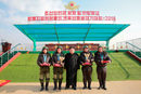 Лидерът на Северна Корея Ким Чен Ун позира след въздушни тренировки на офицери от въздушните силите на страната.