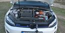 Бензиновият двигател във "Фолксваген Голф GTE" е 1.4-литров с турбо и мощност 148 конски сили. Общата система мощност на хибридния "Голф" е 204 конски сили.