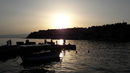 Гледката на залез слънце от крайбрежието на Охридското езеро също си заслужава. Тогава в езерото могат да се видят последните рибари и плажуващи.