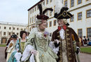 На фестивала се предлагат и барокови костюми и бижута, така че желаещите да се пременят в характерния за епохата стил.