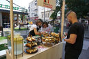 Обновената част на Женския пазар е разделена на зони. Там гостите на фестивала ще могат да опитат разнообразни храни, приготвени на място и селекция от продукти на български производители и фермери.
