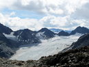 Започваме изкачване на връх Миттагскогел - 3219 метра. Постепенно става възможно да се обхване с поглед целият ледник.