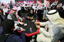 За първи път 20 жени се състезават за награди на обща стойност два милиона саудитски риала (530 000 долара), срещу близо 18 000 мъже в местен турнир на популярната в страната игра на карти "Белут" в Рияд, Саудитска Арабия.<br /><br />''Балут'' е много популярна игра сред саудитските младежи и се смята, че е подобен на френската игра с карти "Белот".