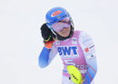 Микаела Шифрин спечели слалома за Световната купа в Килингтън, САЩ. Американската скиорка взе 46-и успех в най-техничната дисциплина, с което се нареди до легендата Ингемар Стенмарк.<br /><br />Шифрин победи Петра Влъхова, която беше спечелила предходните два слалома през сезона. Трета завърши Уенди Холденер
