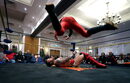 Борецът Колт Майлс се забавлява с Робърт Маккензи по време на Megaslam в хотел в Съндърланд, Великобритания.
