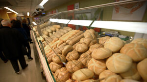 Графика: Хлябът и зърнените храни поскъпнаха повече от средната инфлация