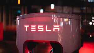 Мъск: Tesla вече е "истинска" компания