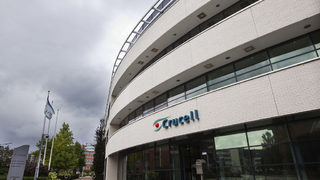 Johnson&Johnson направи оферта за закупуването на Crucell за 1.75 млрд. евро