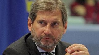 Австрийският еврокомисар Йоханес Хан е обвинен в плагиатство