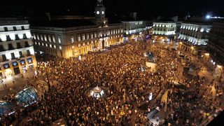 Проучване: Опозицията в Испания забавя преднината си пред социалистите