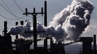 Австралийският Сенат одобри данък за въглеродните емисии