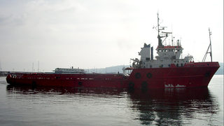 И български кораб ще пази Черно море от нефтени разливи (обновена)