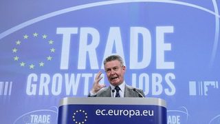 Еврокомисар: Време е Русия да реши търговските спорове с ЕС