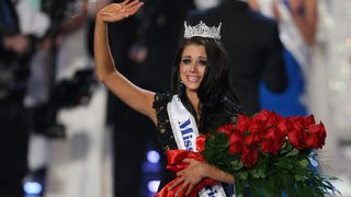 23-годишна стана Мис Америка 2012