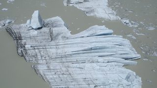 В Чили издирват престъпна банда, откраднала лед от древен глетчер