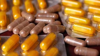 Еврокомисията предлага по-бърз достъп на пациентите до лекарства