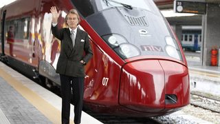 Ferrari-червените влакове вече профучават през Италия