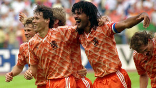 Евро 1988: Холандското трио