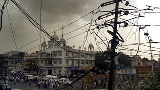 След нов срив 600 милиона души са без ток в Индия