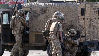Роднини на убити в Ирак британски войници спечелиха право да съдят държавата