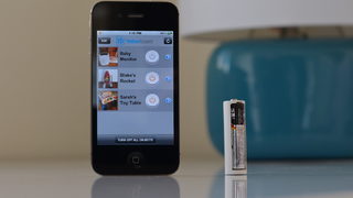 Нова технология свързва АА батериите на устройствата със смартфон