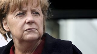 Меркел не отстъпва пред критиките срещу икономиите