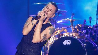 Depeche Mode излизат на стадион "Локомотив" за дългоочаквана втора среща с българската публика