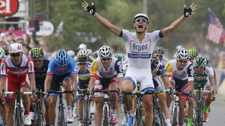 Хаос в Корсика и победа за германец в първия етап на "Тур дьо Франс"