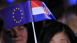 ЕС вече има 28 членки, Хърватия се присъедини към европейското семейство