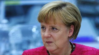 Меркел призова Европа да се бори с крайнодесните идеи и организации