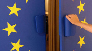 Младежи могат да участват <span class="highlight">в</span> конкурс за слоган "Европа на моите мечти"