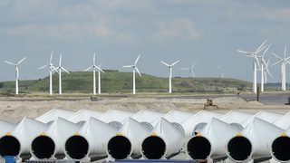 Siemens: Пазарът на вятърни турбини ще се увеличи с четири пъти до 2030 г.