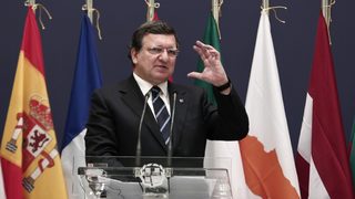 Старата и Новата Европа се срещат в надпреварата за наследник на Барозу