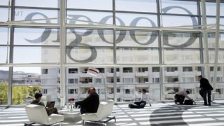 Google купува компанията умни домове Nest за 3.2 млрд. долара
