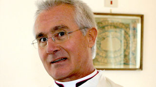 Бивш счетоводител на Ватикана беше обвинен в пране на милиони евро