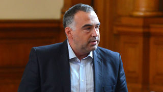 Кутев: БСП не се страхува от предсрочни избори, готови сме