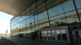 С 20% повече туристи е обслужило летището в <span class="highlight">Пловдив</span> през зимния сезон