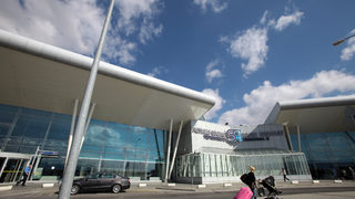 Софийското летище отчете със 7.3% повече пътници до март