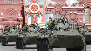 Русия не може да си позволи модернизирането на армията, твърди финансовият министър