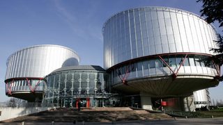 Съдът в Страсбург: Тайното заснемане за доказателство пред съда не е незаконно
